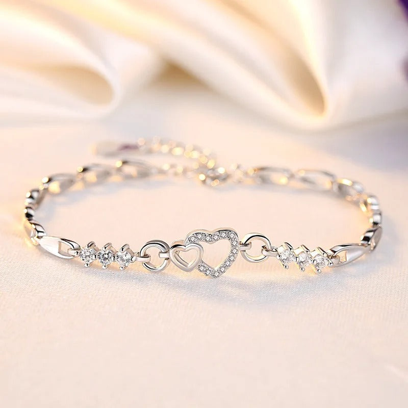 Elegant Heart & Crystal Bracelet