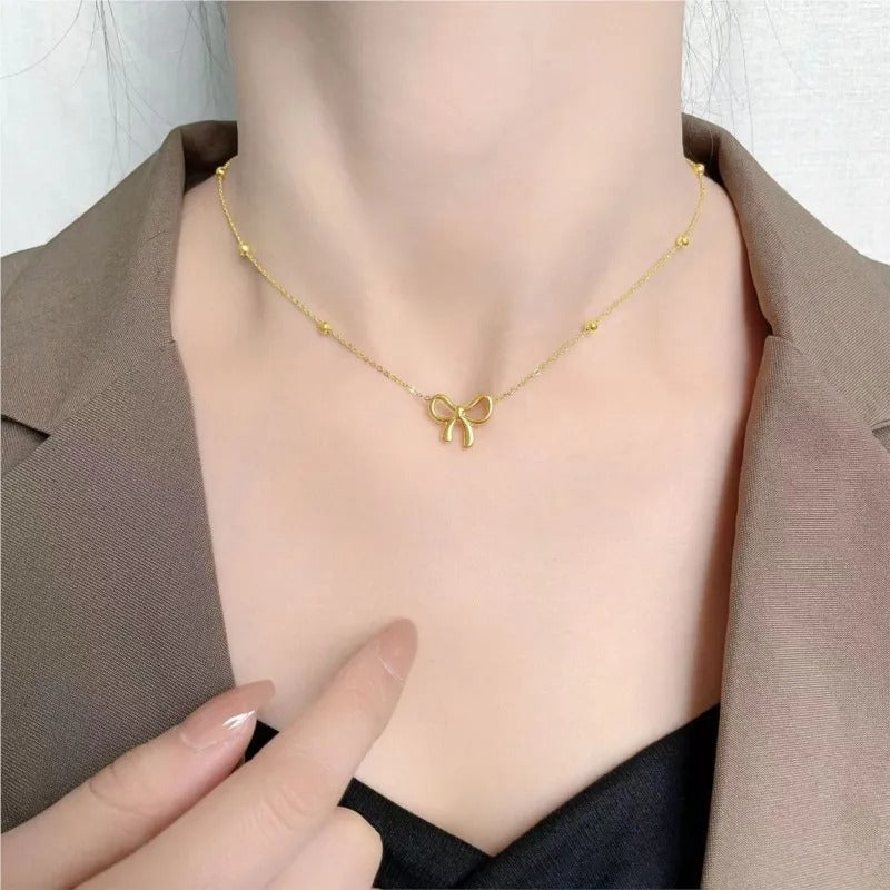 Gold Bow Necklace